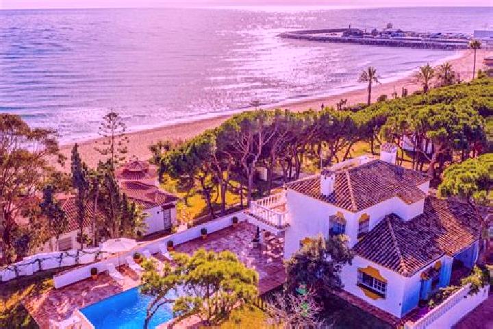 Divine Diamonds slot