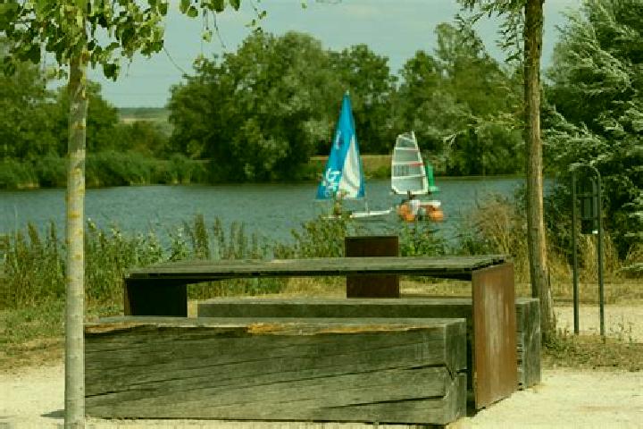 Jack and Cheeky Duck slot machine
