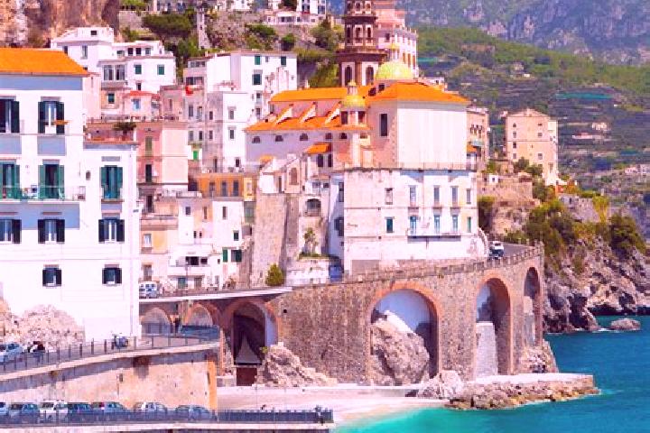 Paradise Found slot