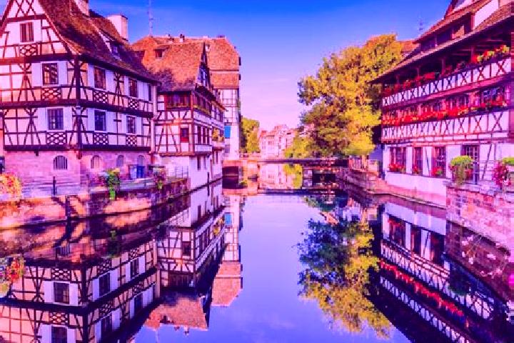 Rocket Frenzy Drive-In slot game